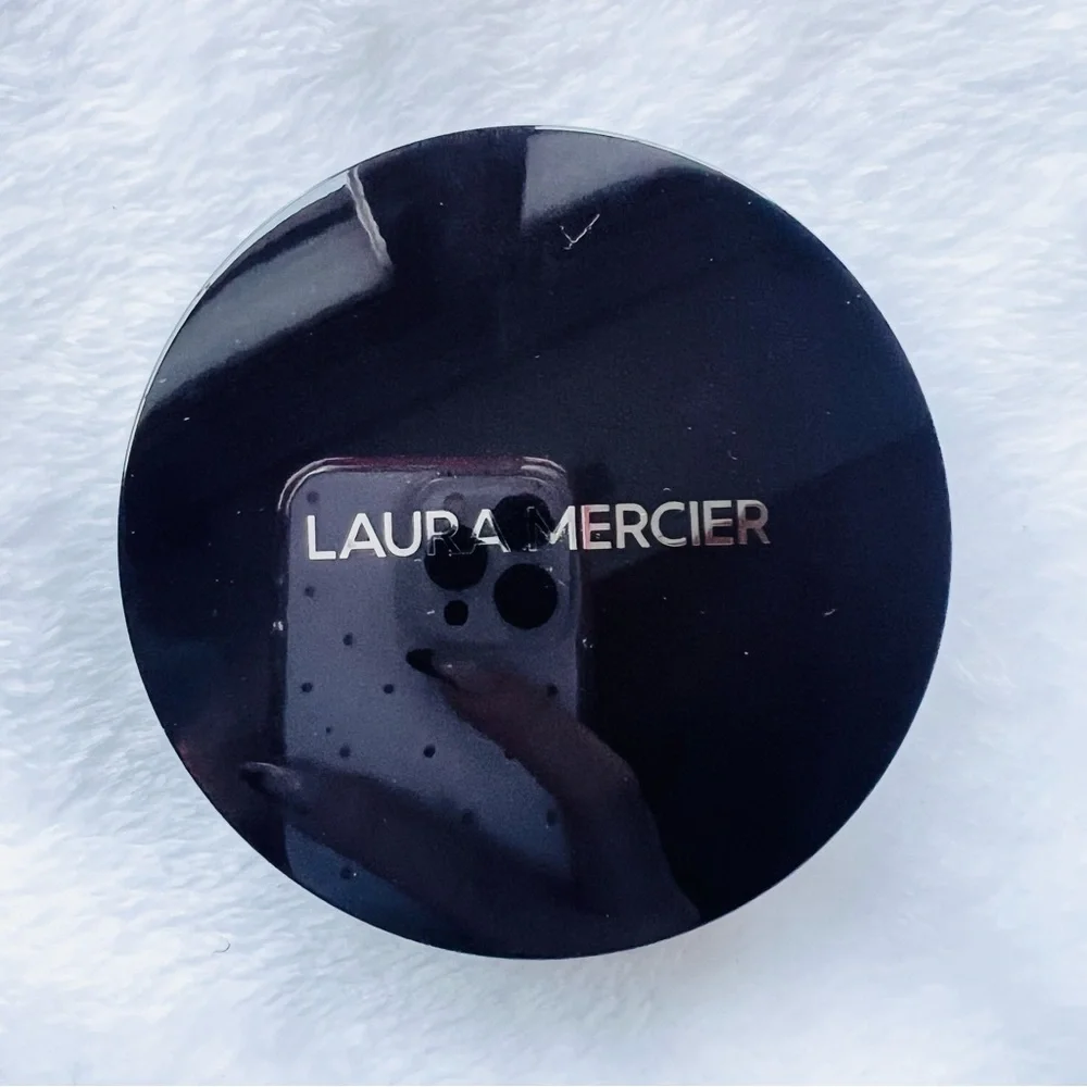 Laura Mercier Smooth Finish Foundation Powder SPF 20, 0.3 oz- 5W1 - 14 - NIB